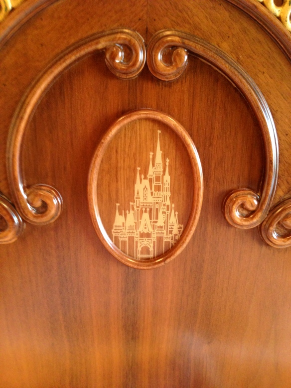 Castle on the bed's headboard